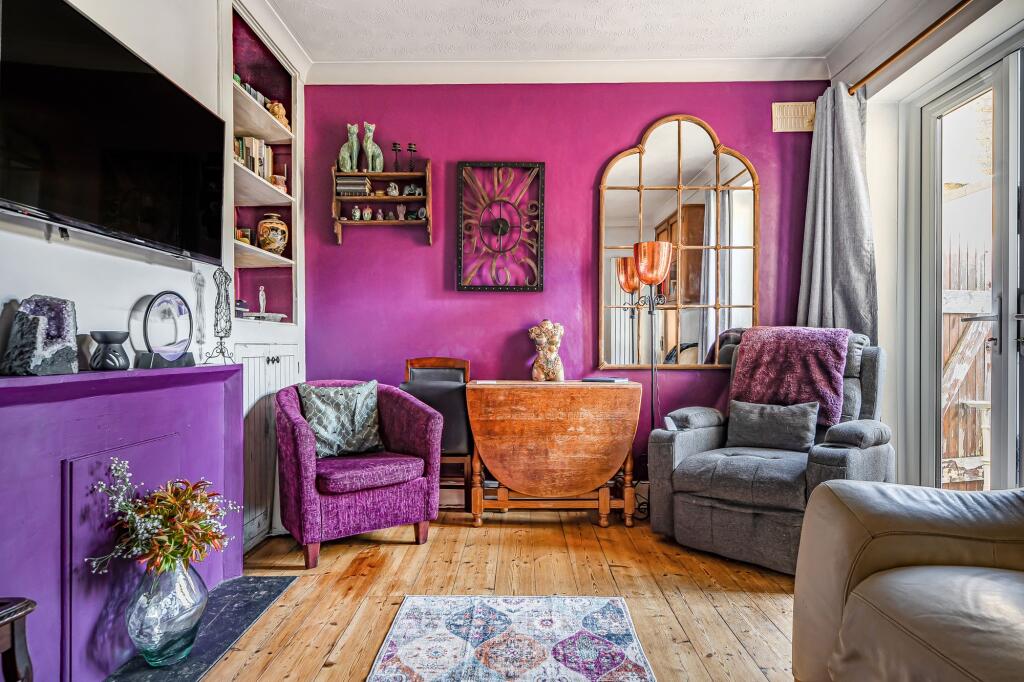 Living Room (3)