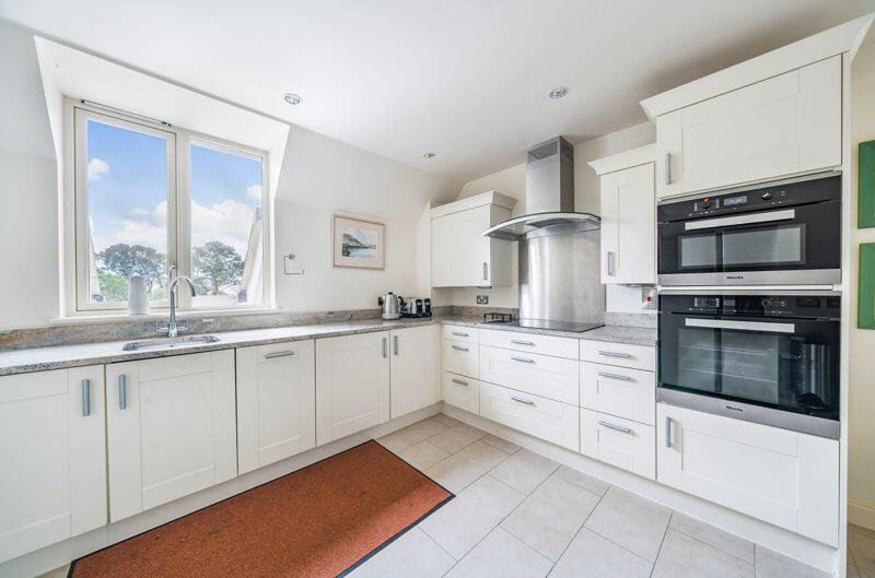 Kitchen/diner with integrated appliances