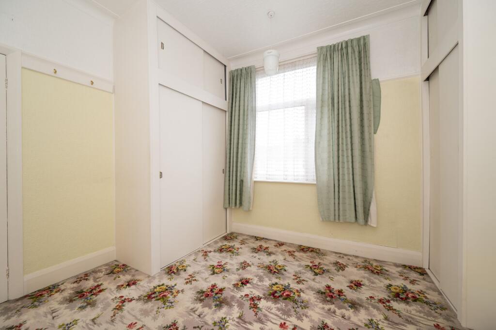 BEDROOMS AND BATHROOMS