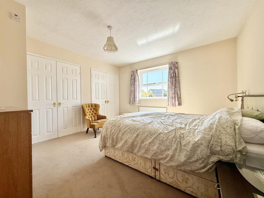 Bedroom1.jpg