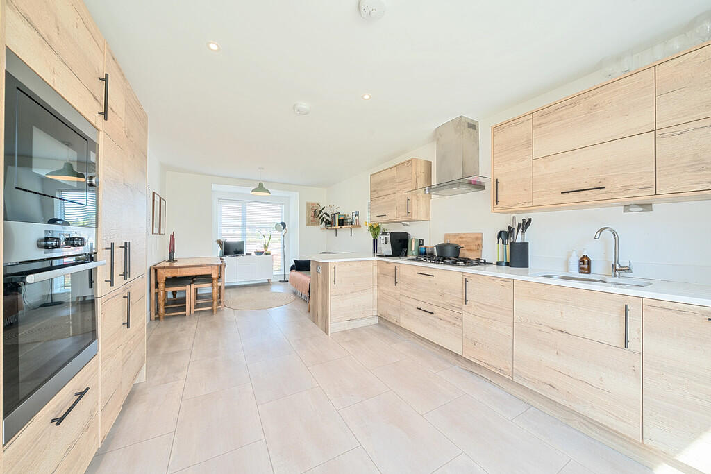 Kitchen/Living/Di...