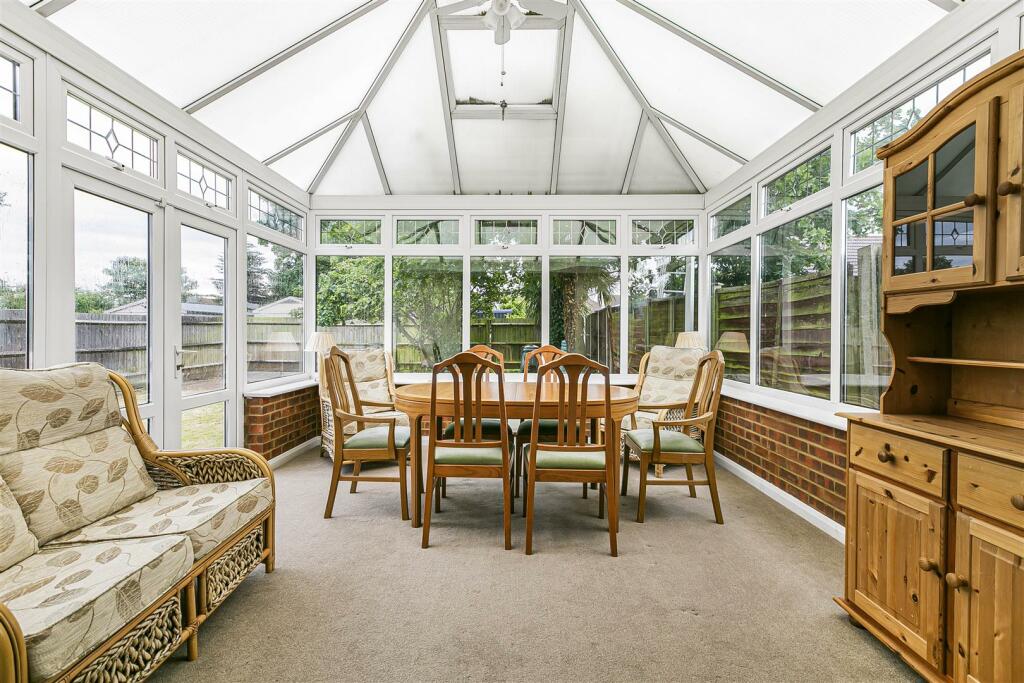 Chattern Road Conservatory.JPG