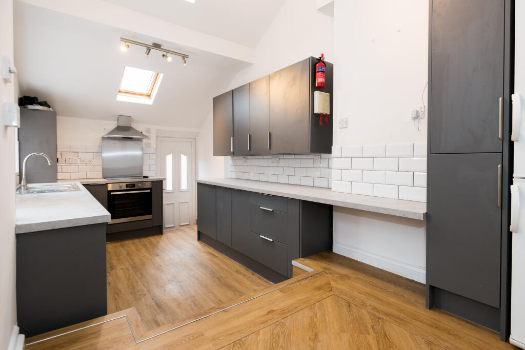 69 CR New Kitchen-5.