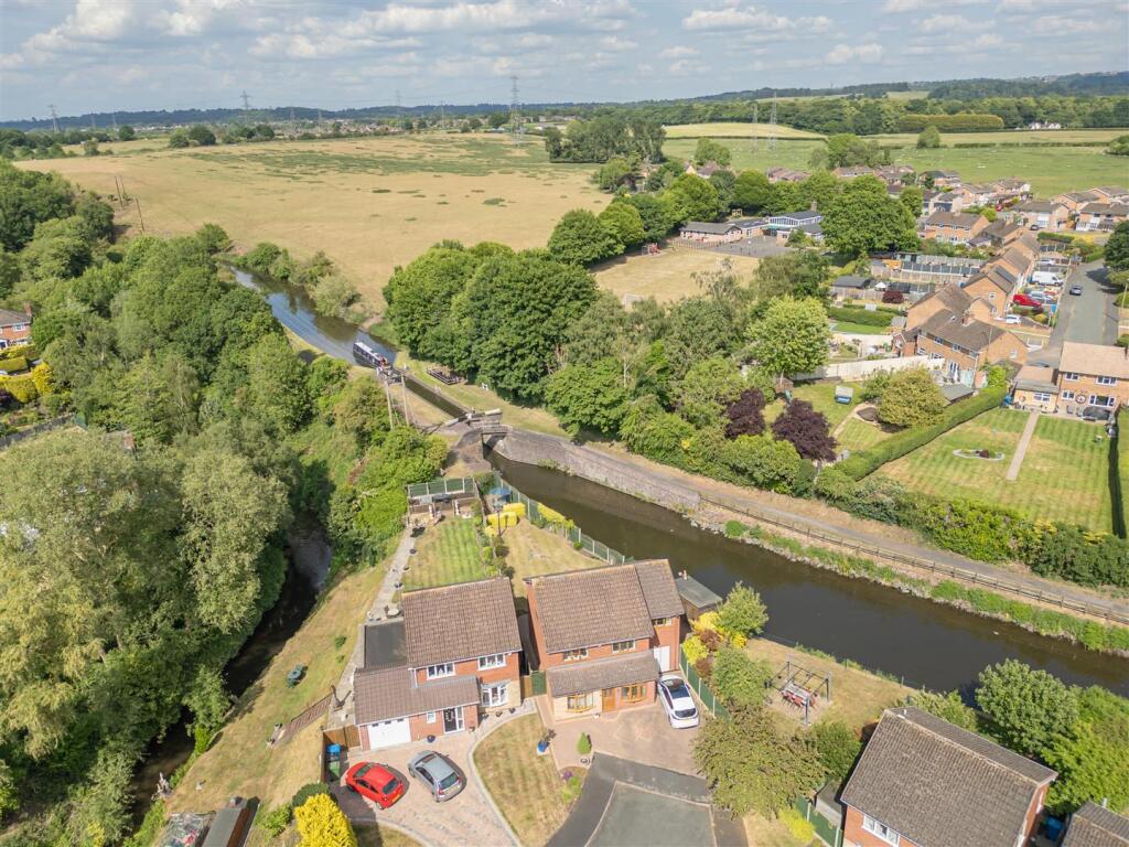 Swin Forge Way Swindon 1.jpg