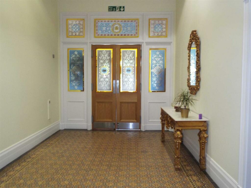 entrance hall.jpg