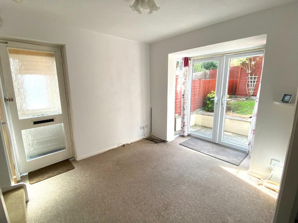 Living Room.JPG