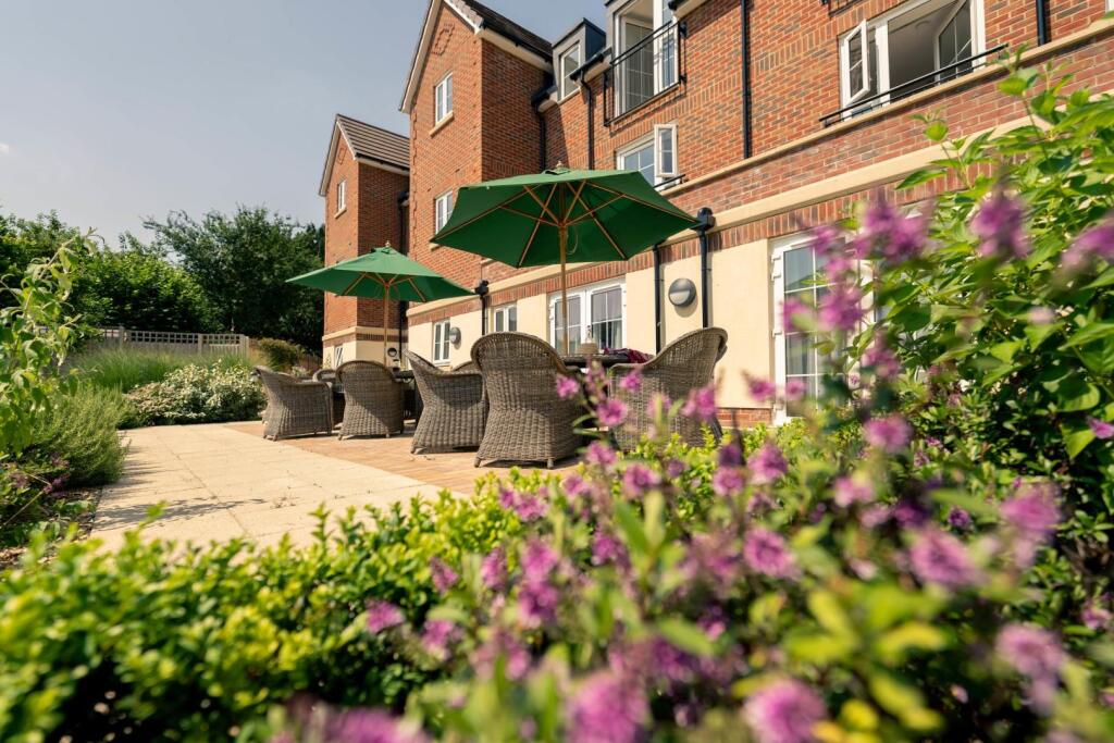 2397_KNB_LWH_RP_GRD_20 (Large).jpg