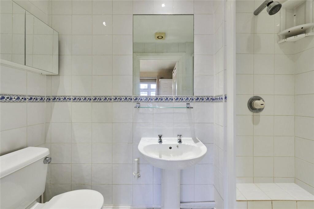 Bathroom 2