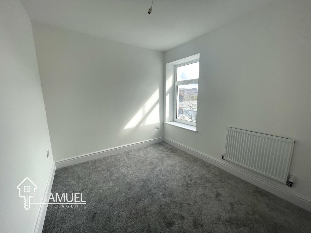 Bedroom 3a.JPG