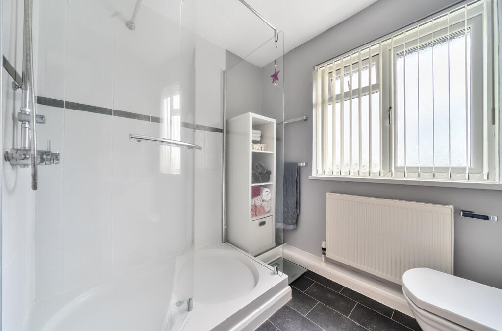 1335319-20-6895c8...