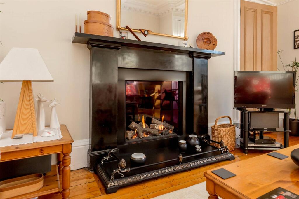 Marchhall Cres 18