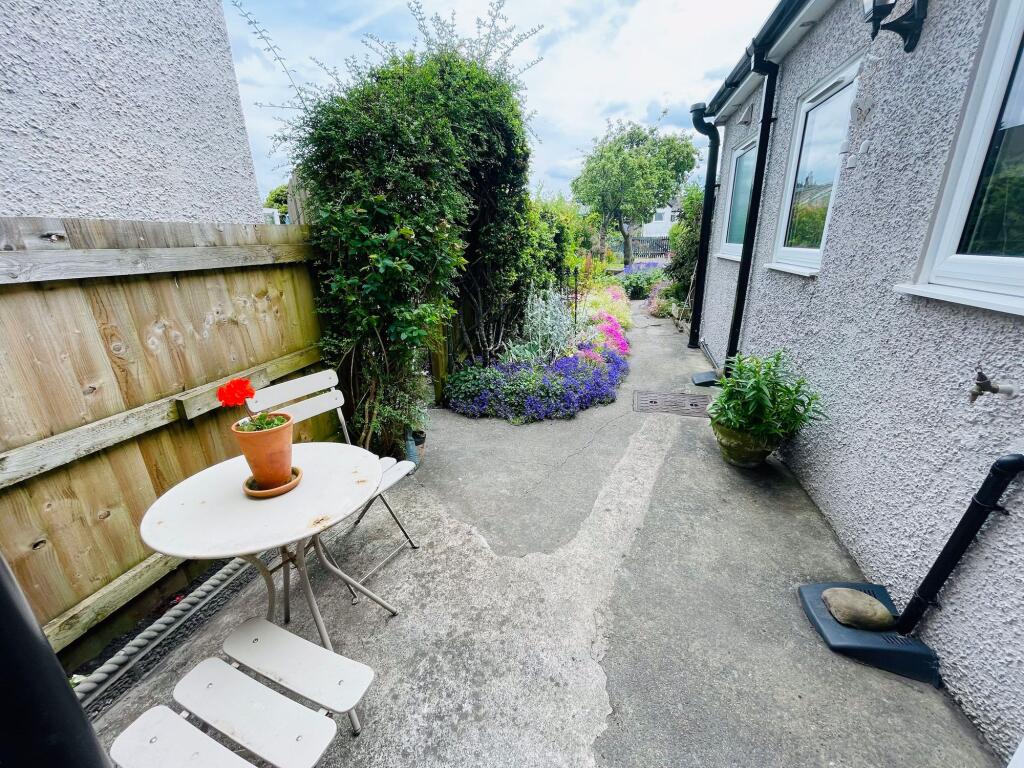 Rear courtyard