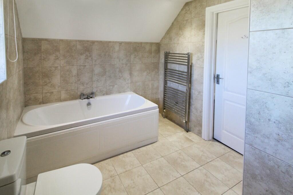 En-suite Bathroom