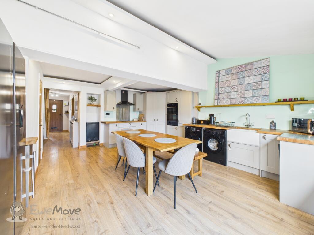 Kitchen c