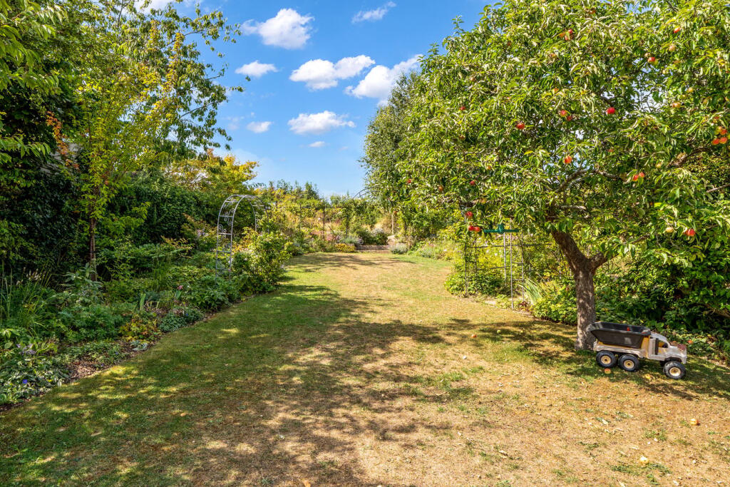 Rockness Hill, Nailsworth, GL6