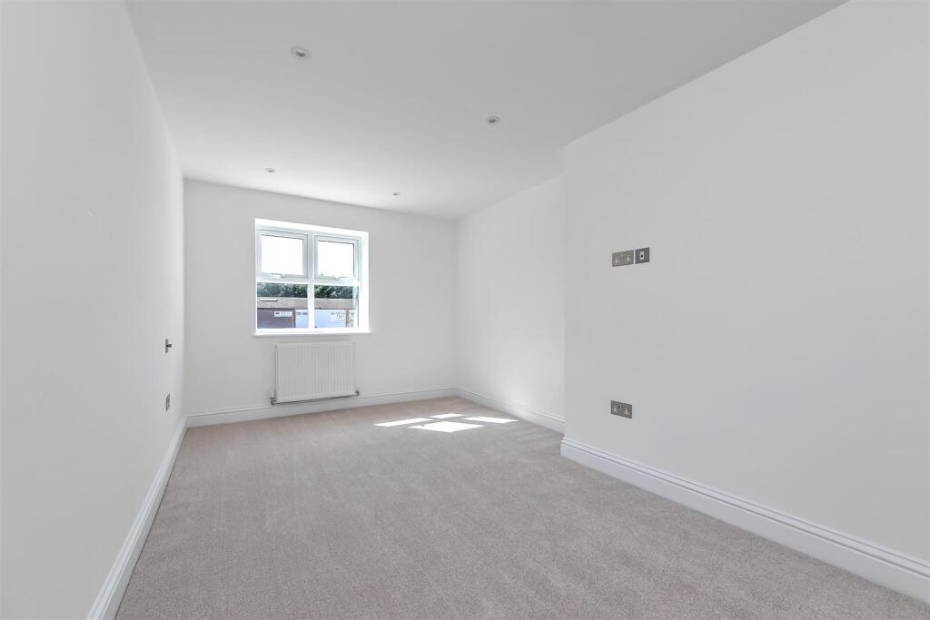 382HatfieldRoad-103.jpg