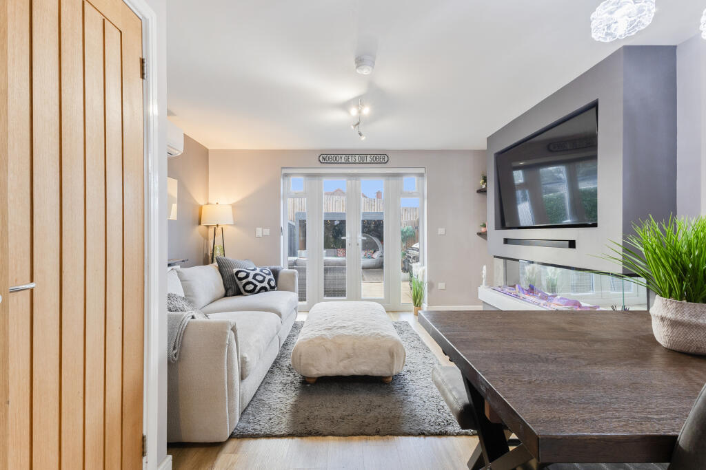 Living Area 5