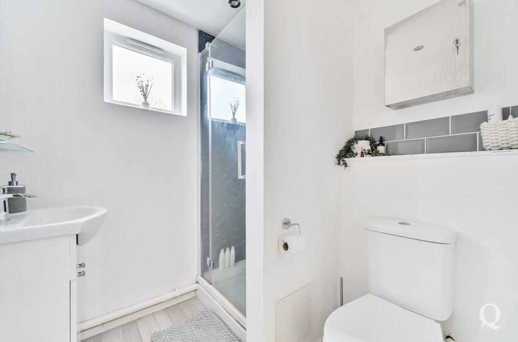 15c70de4-a985-4fc...