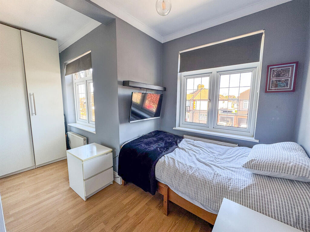 bed 3