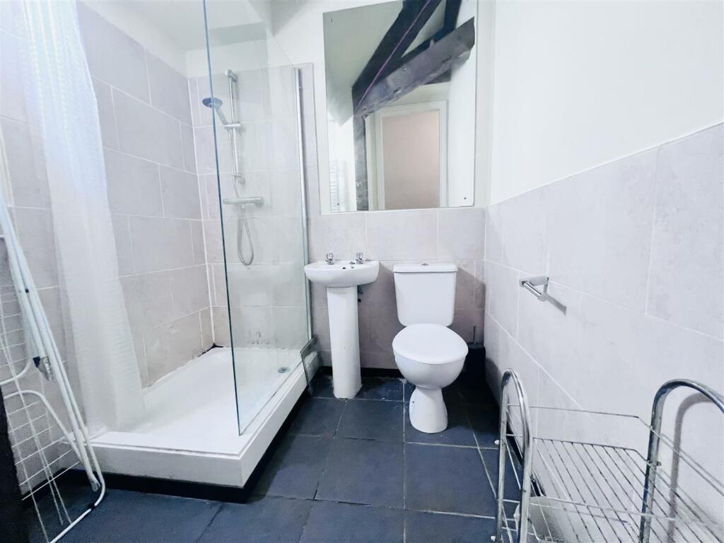 Ensuite Bathroom