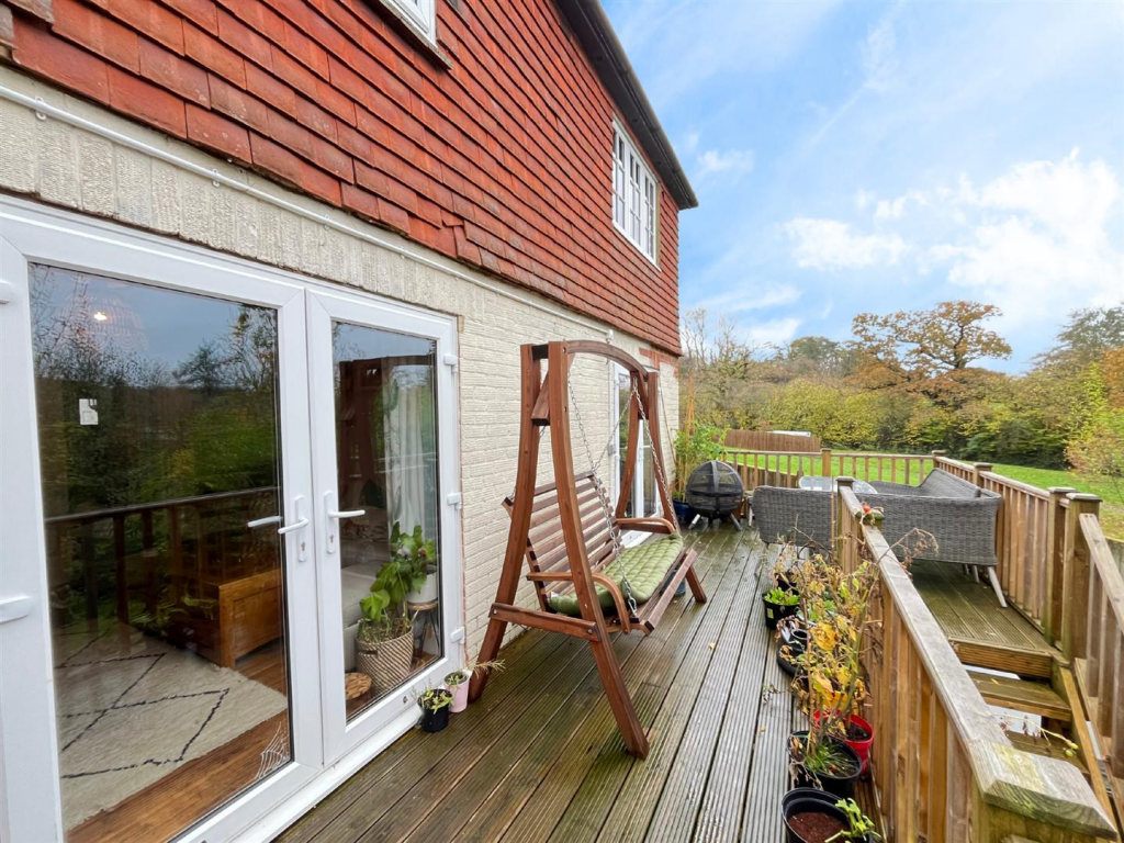 Untitled design (17).png