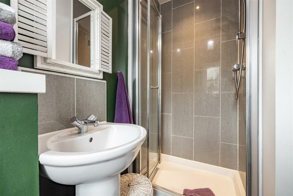 12 Meikle Kemp Lane Galashiels 29.JPG