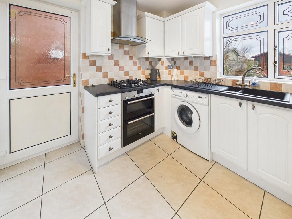 CAM02059G0-PR0200...