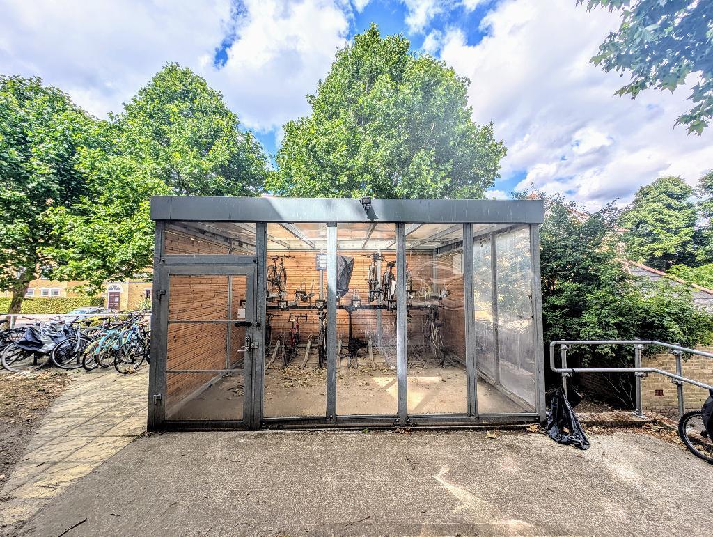 Residents Bicycle Shed (secured)