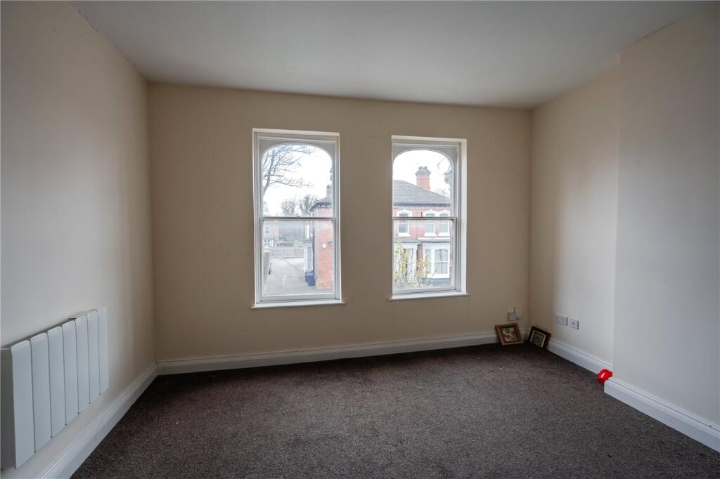 Bedroom 1 - Fff