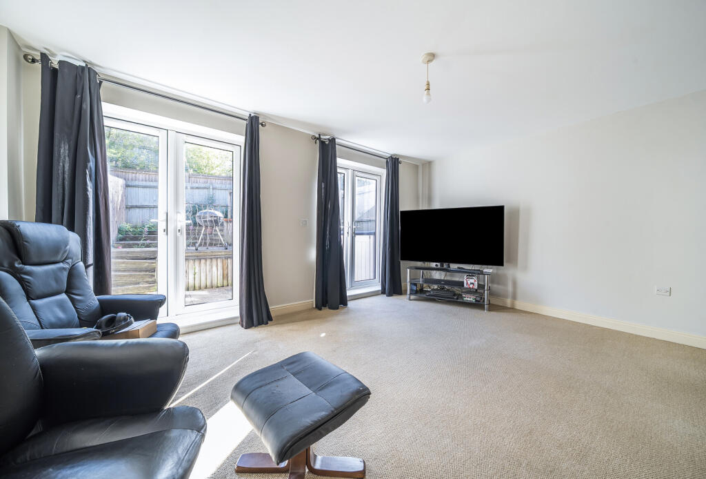 1357274-12-68d170...