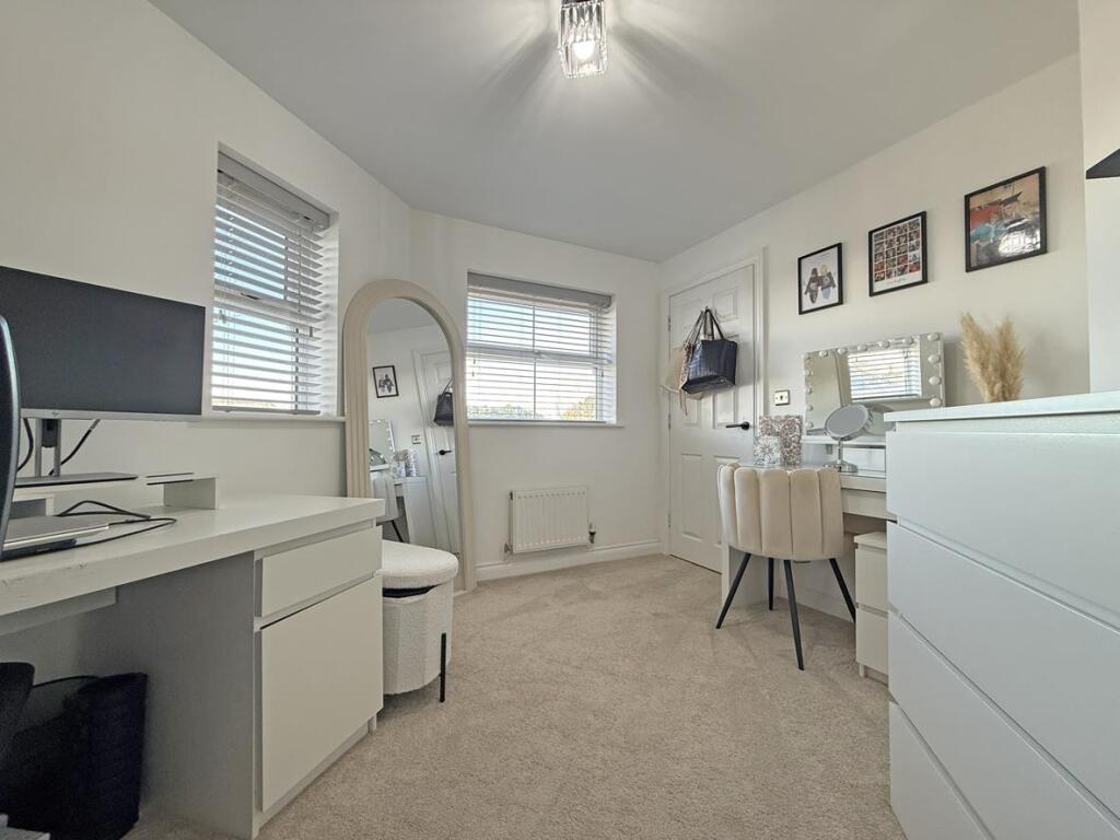 Ramsey Grdens 85 - Bedroom Two.jpg