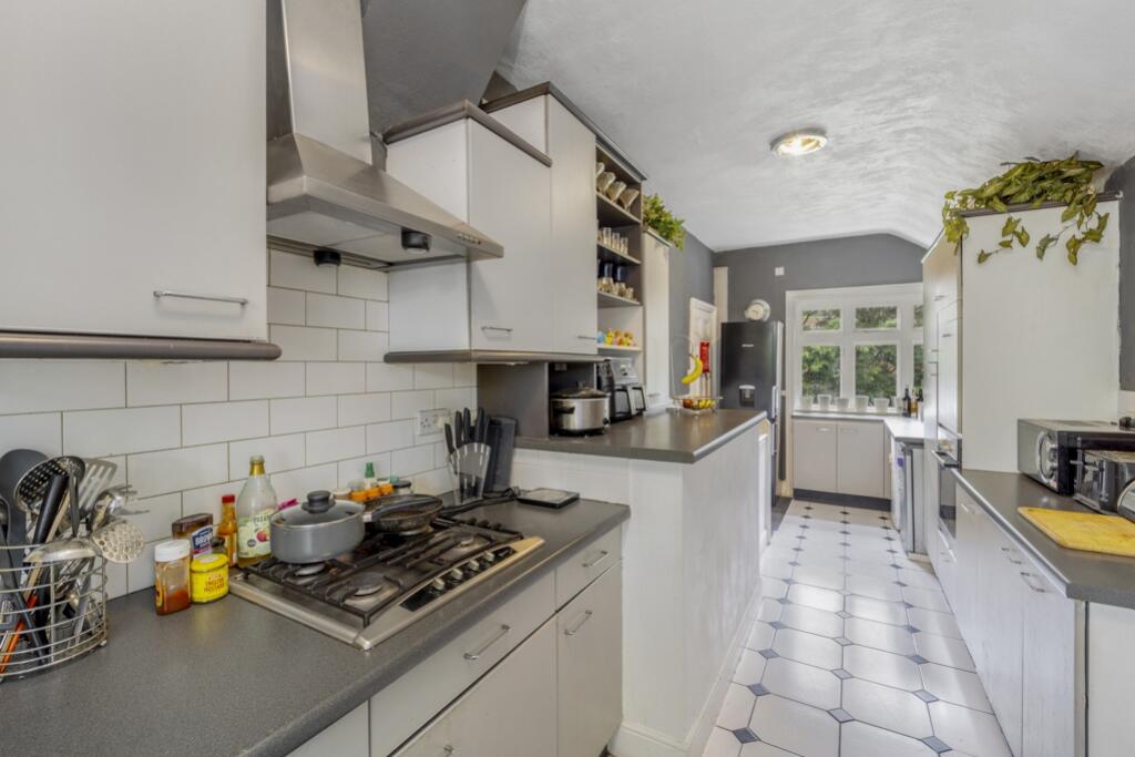 549 Newark Road (Lincoln)-30