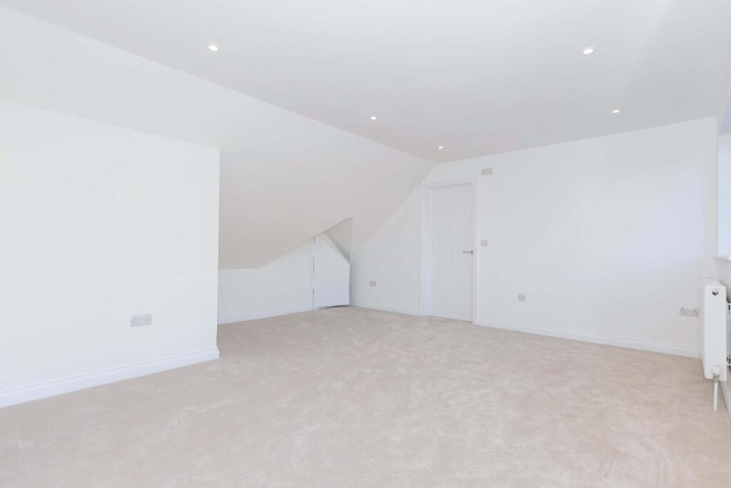 Elizabeth Avenue_3.jpg