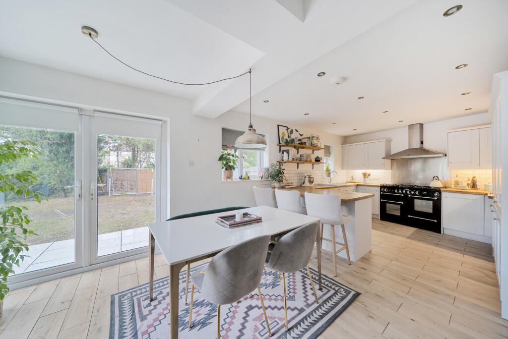 1345231-5-68b04fe...