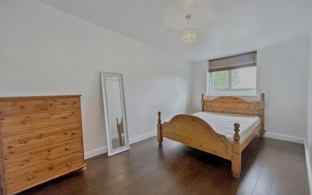 WhatsApp Image 2025-05-28 at 10.46.22 (1).jpeg