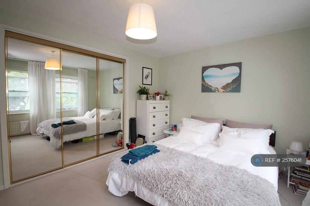 Large Bright Double Bedroom