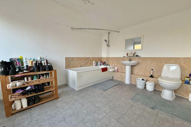 Annexe Bathroom