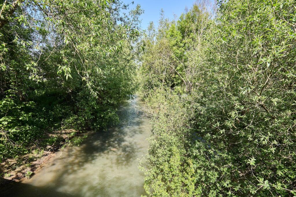 View over River Windrush