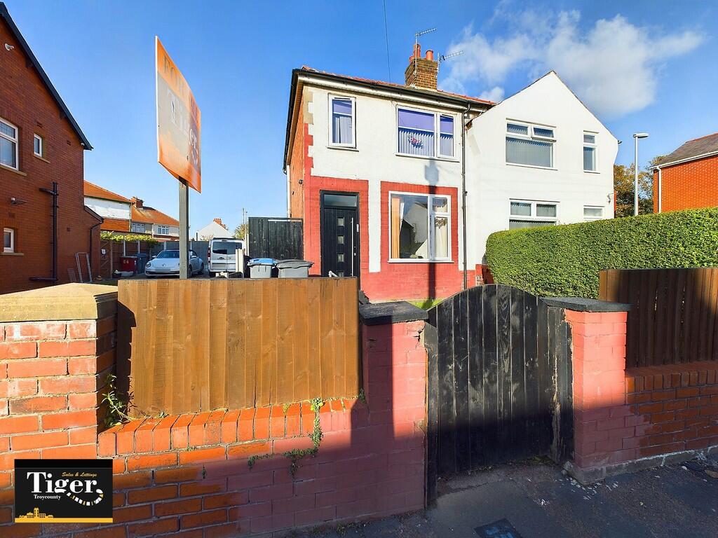 CAM03440G0-PR0174...