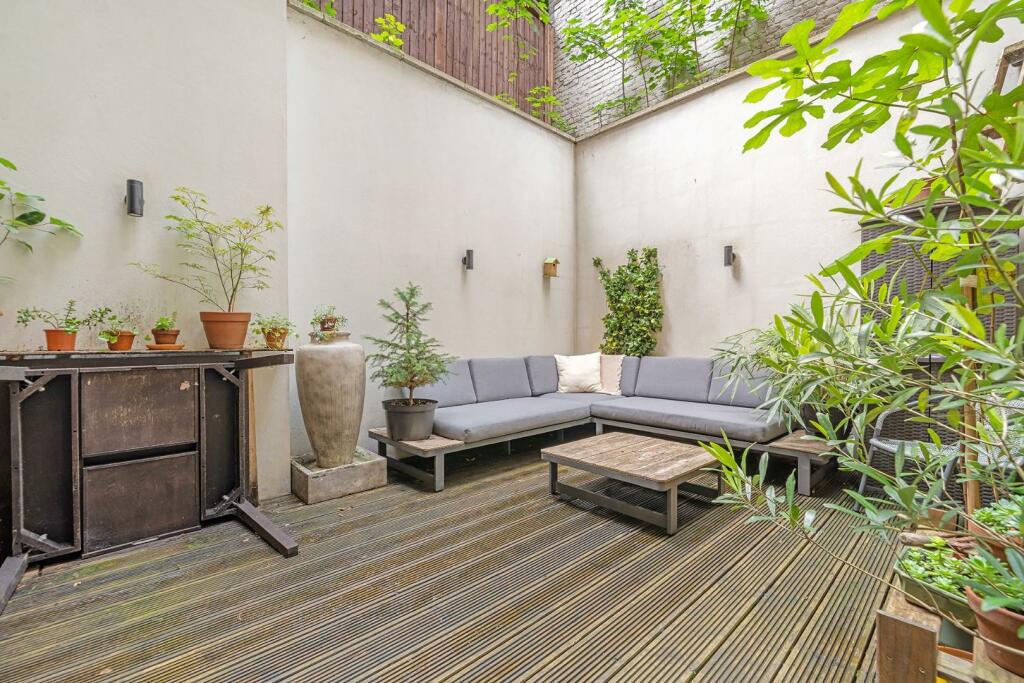 Garden (2).jpg