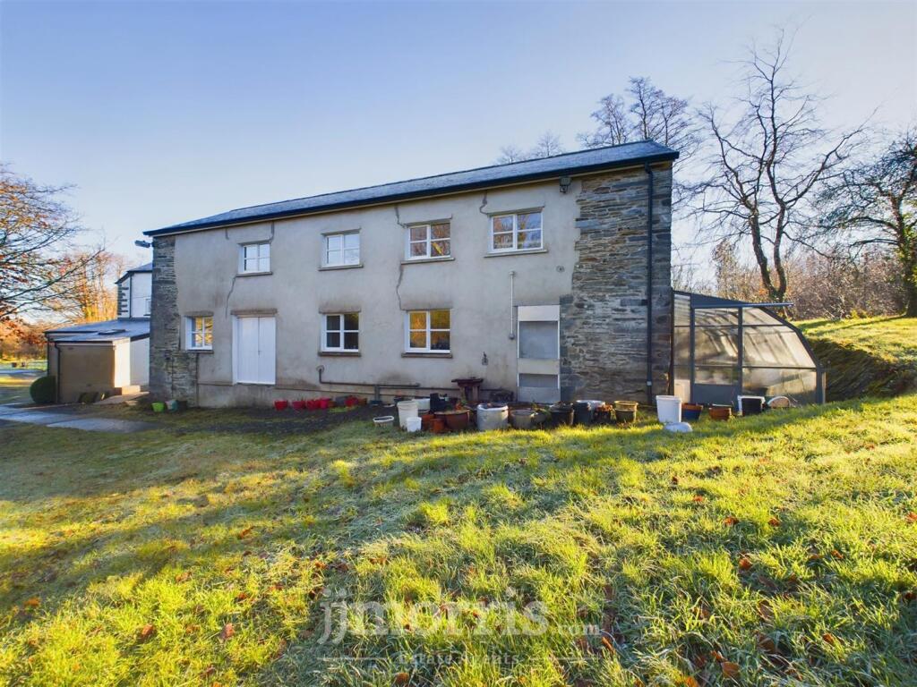 COMMERCIAL KITCHEN, PACKING &amp; COMMERCIAL STORAGE