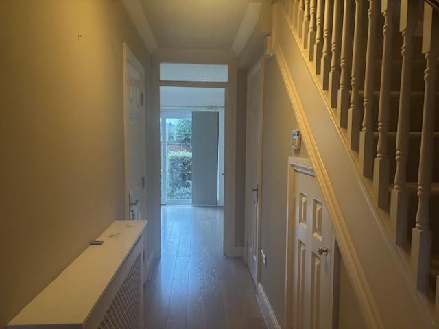 16 Borelli Mews hallway.jpg