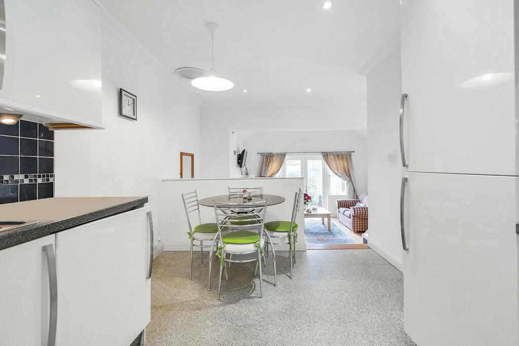 Dining Kitchen