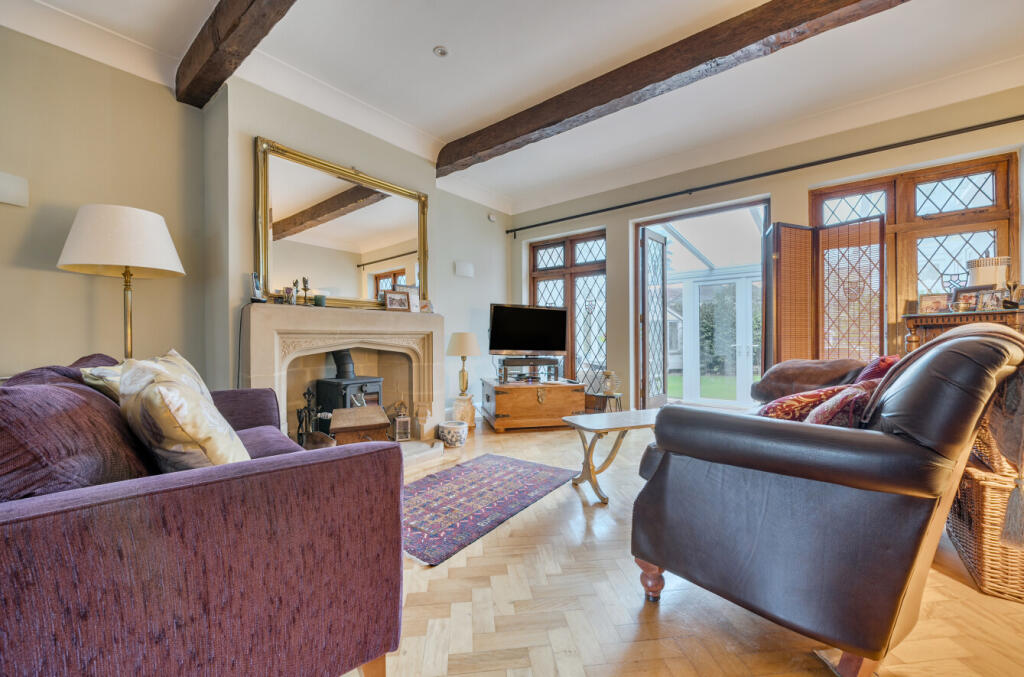 1359689-8-68d6d38...