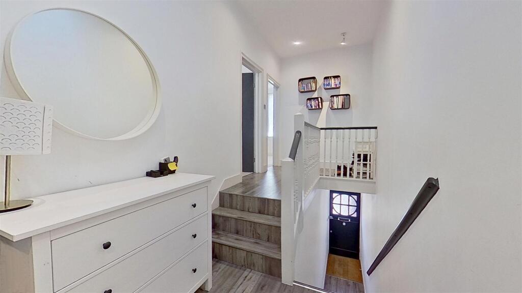 Swaby-Road-Earlsfield-Road-SW18-06182025_151344.jp