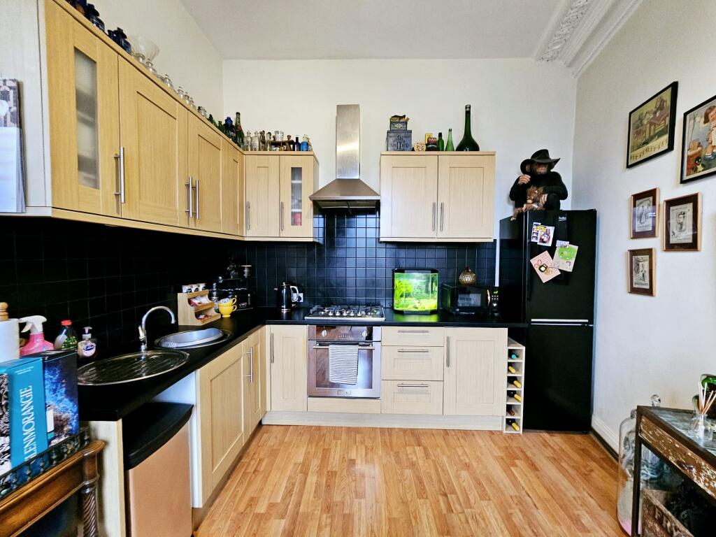 86a6c176-93b9-4c10-a3fa-03353aef71f6