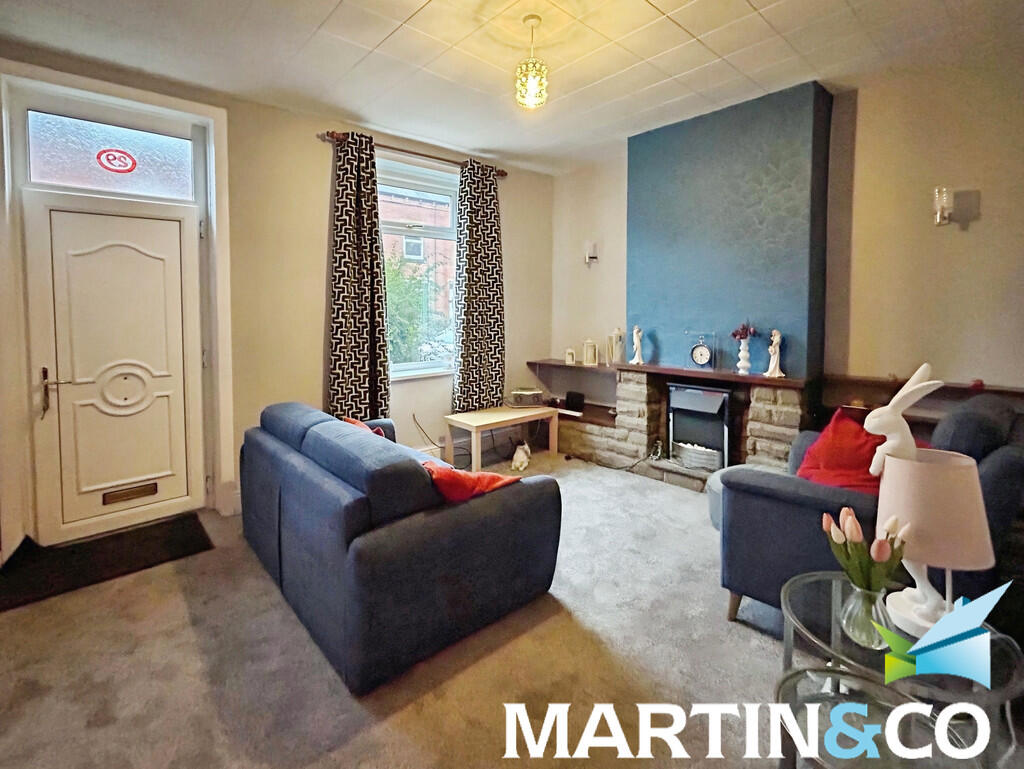 74901051-WhatsApp...