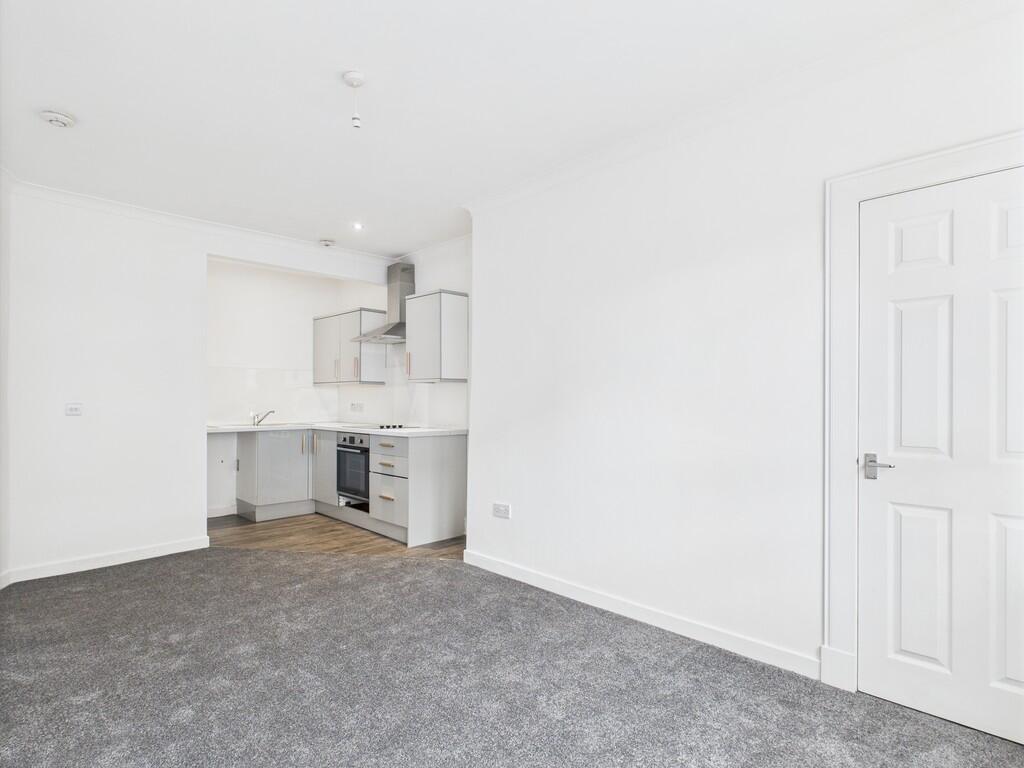 CAM05526G0-PR0010...