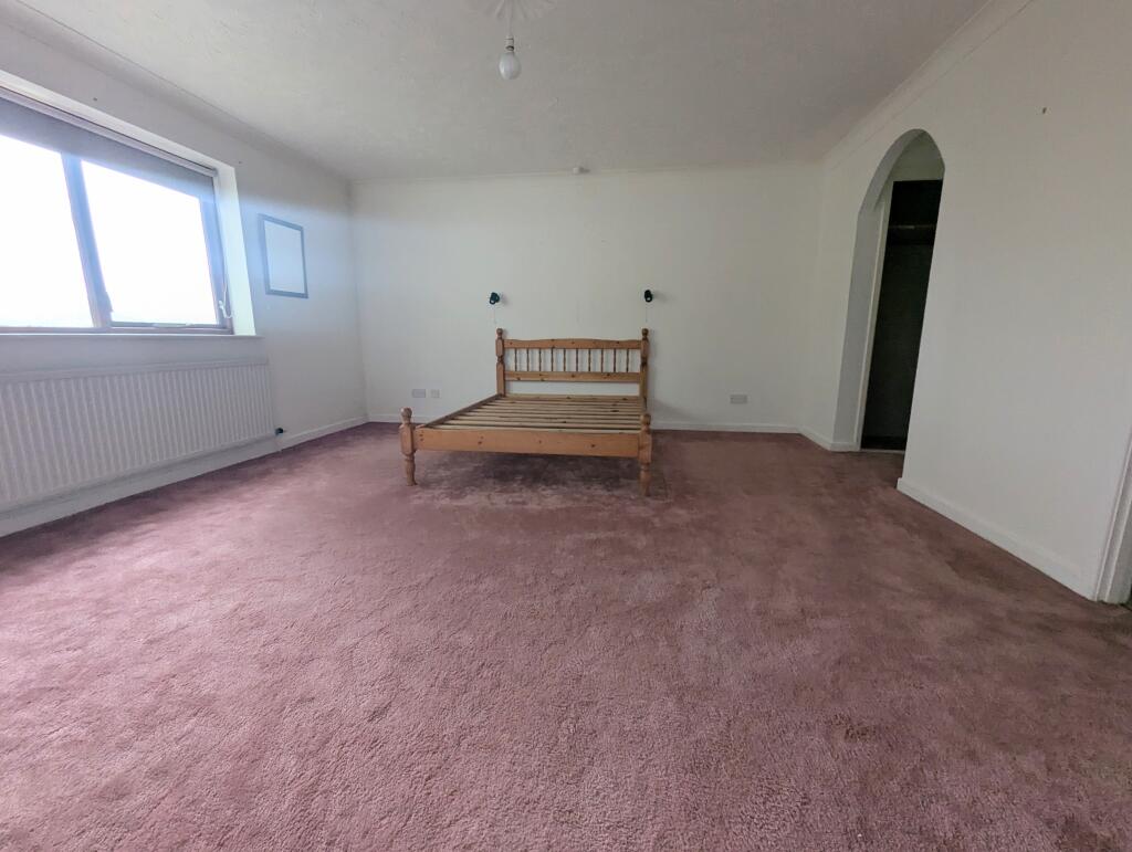 1000033160 T202510061132.jpg