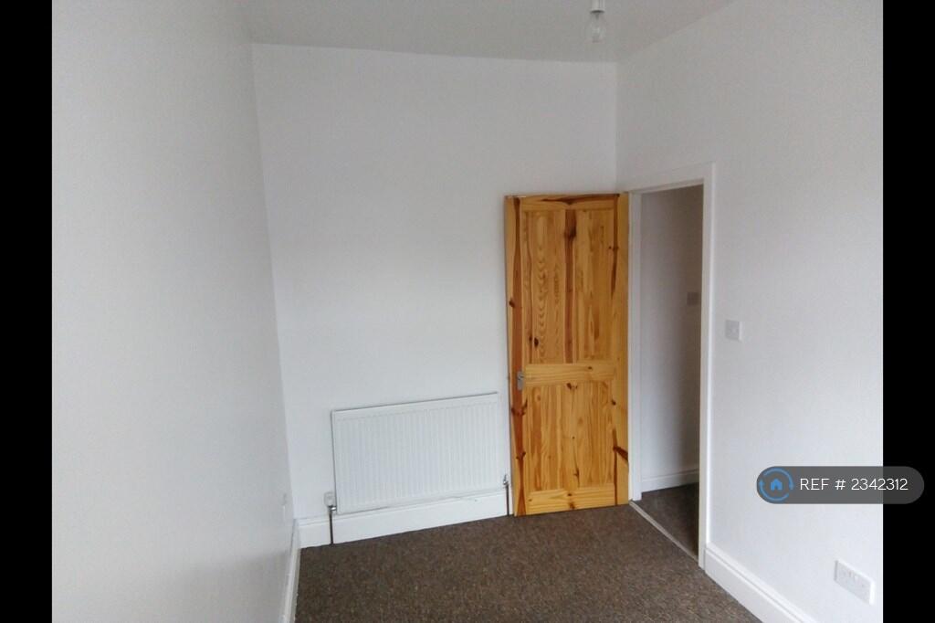 Rear Bedroom